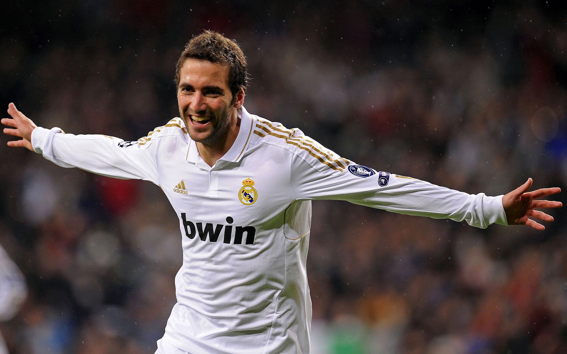 吉拉迪诺率比萨客场2比2战平都灵,吉拉迪诺技术特点